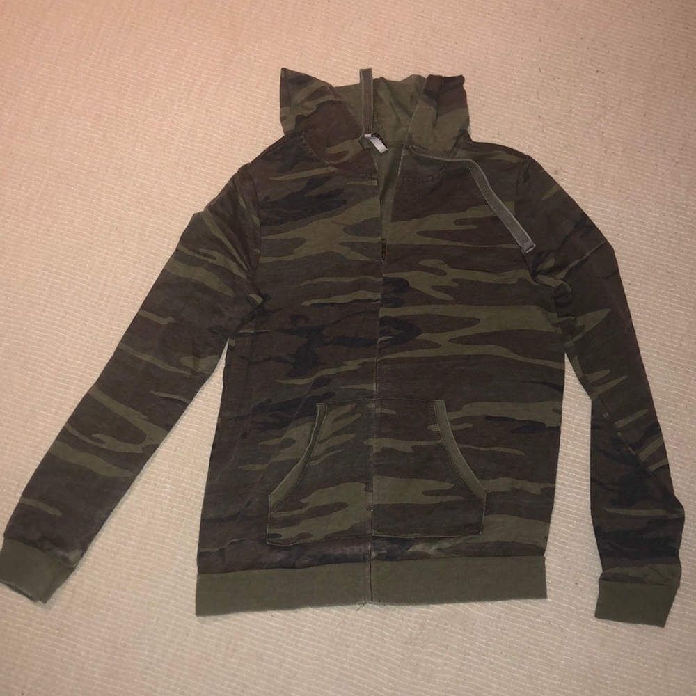 Z Supply camo sweatshirt